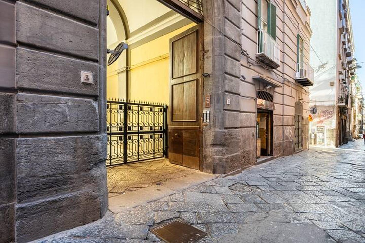 Apartment Duomo Naples Extérieur photo
